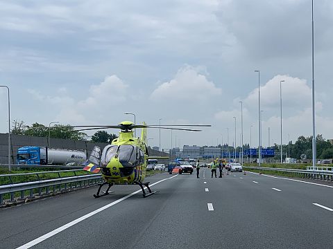 A4 afgesloten voor landing traumahelikopter