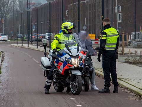 Grote verkeerscontrole op grens Vlaardingen en Schiedam