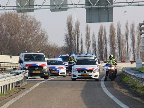 Motoragent zwaargewond na ongeval bij Beneluxtunnel