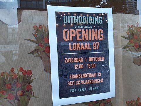 Feestelijke opening nieuwe tweedehandswinkel Lokaal97