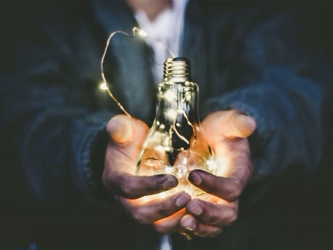 Een eigen bedrijf starten en een BV oprichten