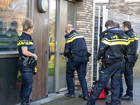 Politie vindt wietplantage in de Jan de Rooijstraat