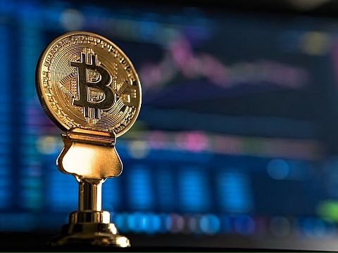 De Bitcoin ATM en beleggen in Bitcoin