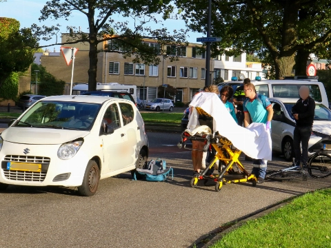 Fietser flink gehavend na aanrijding