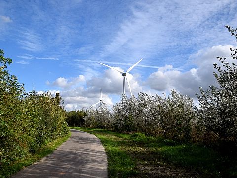 Windmolens Oeverbos produceren eerste kilowattuur duurzame stroom