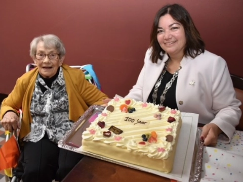 Voor elkaar: 100 jaar!