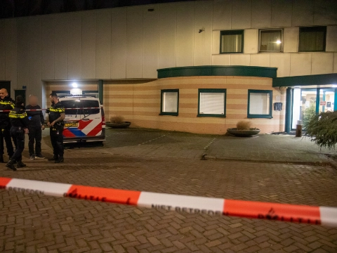 Weer explosie bij bedrijfspand in Vlaardingen