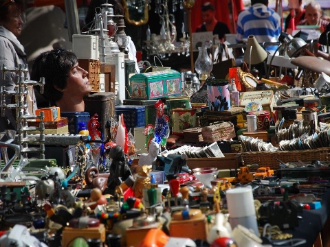Vandaag: Rommelmarkt, Vespers en Liefde in het museum