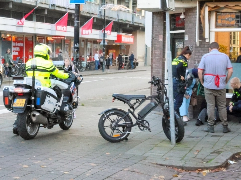 Meisje op fatbike lichtgewond na aanrijding met auto