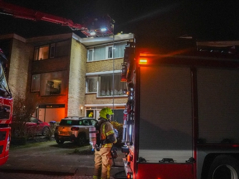 Brand op dak woning Stadhouderslaan
