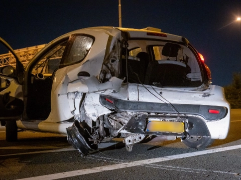 Ravage op de A4 na aanrijding op hoge snelheid