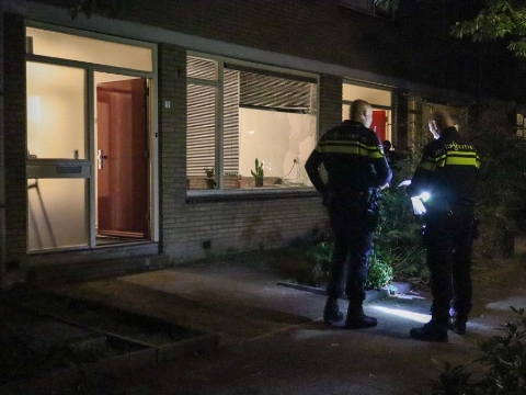Benzinepomp in Vlaardingen blijft maar doorlopen