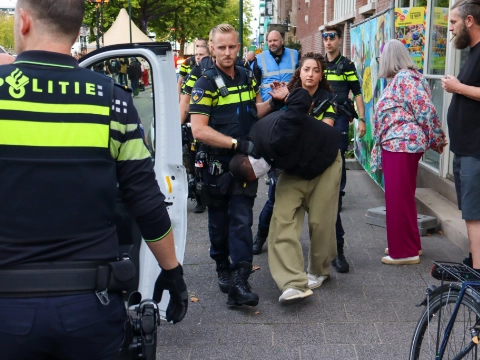 Man probeert mes te stelen bij patatkraam in Vlaardingen