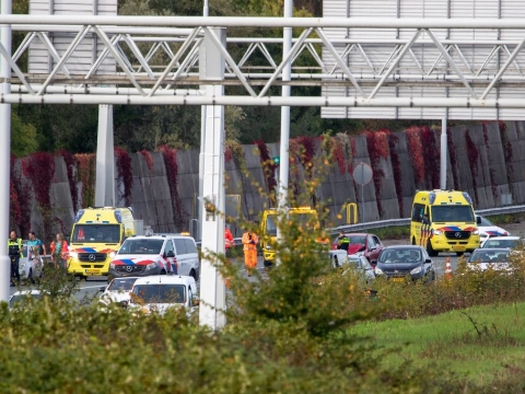Meerdere gewonden na aanrijding op de A4