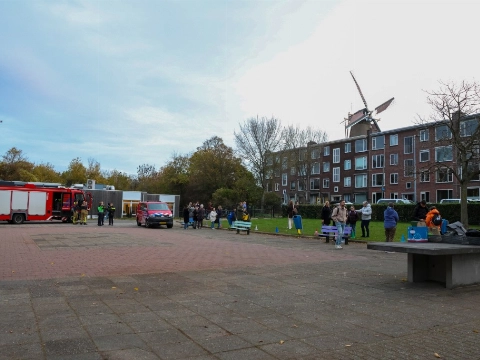 Basisschool in Vlaardingen ontruimd om gaslucht