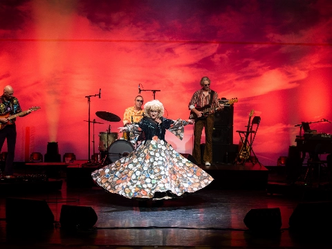 Karin Bloemen schittert met laatste theatershow
