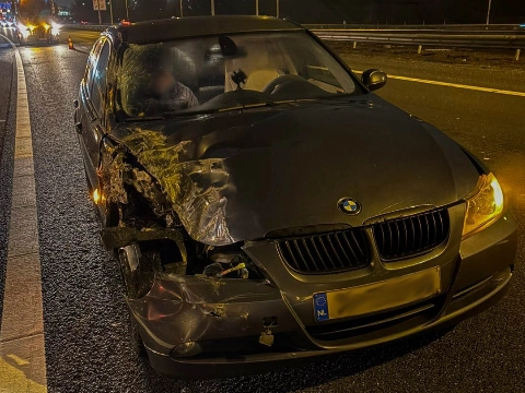 Automobilist ramt pijlwagen op A4