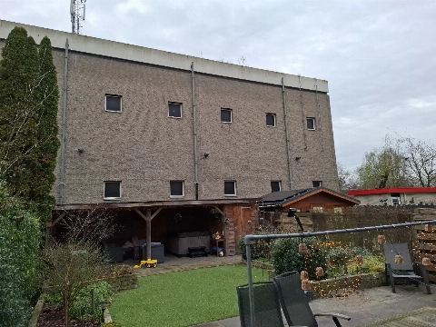 'Bouwen, bouwen, bouwen... en mondje houwen'