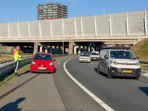Kop-staartbotsing op het Kethelplein