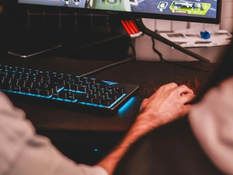 Technologie in actie: Hoe online gaming platforms gebruikers beveiligen