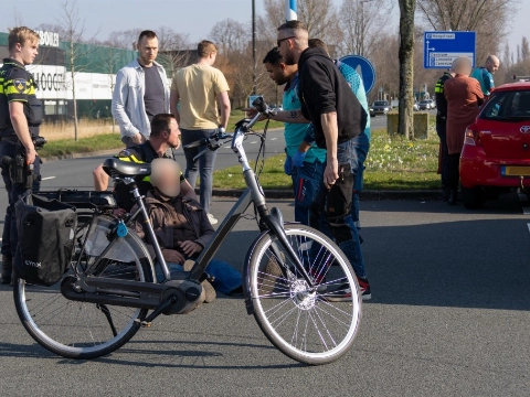 Fietser aangereden op Westlandseweg