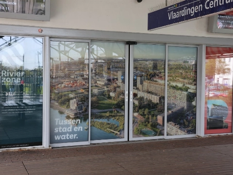 Toekomst Rivierzone in beeld op metrostation Vlaardingen Centrum