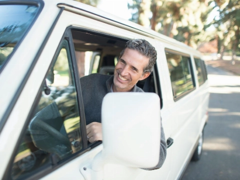 Stap jij achter het stuur en breng je mensen samen? Word vrijwillig chauffeur!