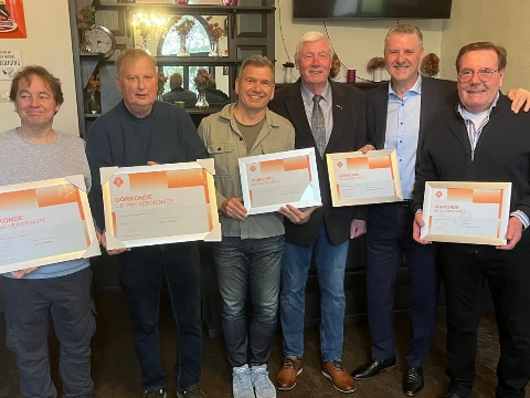 Gouden avond voor Sc Victoria ’04: vijf clubhelden onderscheiden door de KNVB