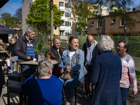 Toekomstbestendige woningen aan de Kethelweg: start renovatieproject Waterweg Wonen en ERA Contour