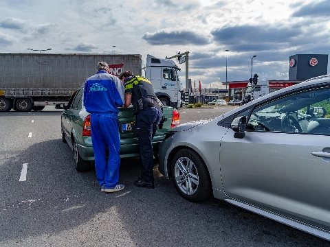 Aanrijding op knooppunt Mr. L.A. Kesperweg