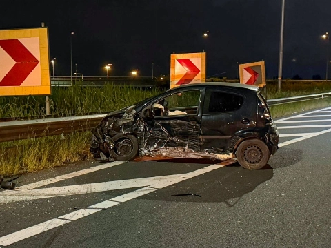Opnieuw zware crash in bocht Kethelplein