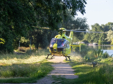 Overleden man gevonden in de Vaart