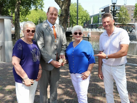 Orgel Joke ontvangt ere-schub van Haringkoppen Verbinden