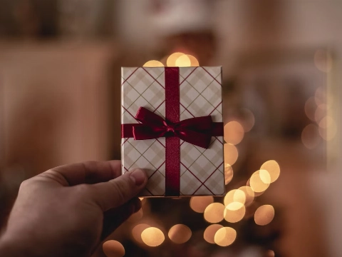Wat directe betalingen en prepaid cadeaubonnen zeggen over veiliger online geld uitgeven