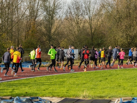 Janlouterloop keert terug naar Broekpolder: hardlopen en wandelen voor Support Casper