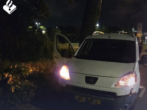 Verkeersaso aangehouden na veroorzaken ongeval