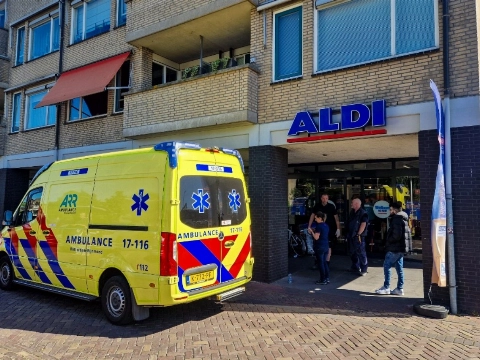 Man krijgt tbs na mesaanval op caissière in Vlaardingse Aldi