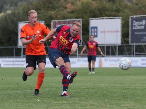 Victoria’04 haalt na rust uit en verslaat Houtwijk met 8-1