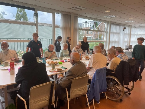Jenaplanschool en Leger des Heils vinden elkaar in de buurt