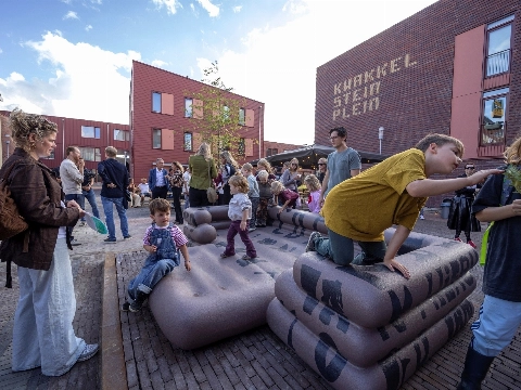 Drie nieuwe kunstwerken vertellen verhalen van het Museumkwartier