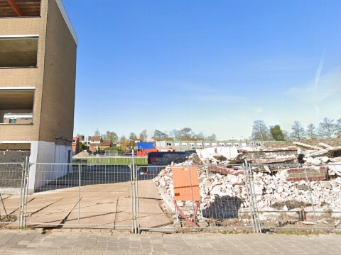 Palen de grond in voor sporthal ’t Groen