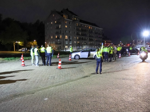 Gemeente, politie en andere diensten houden grote integrale controle in Vlaardingen