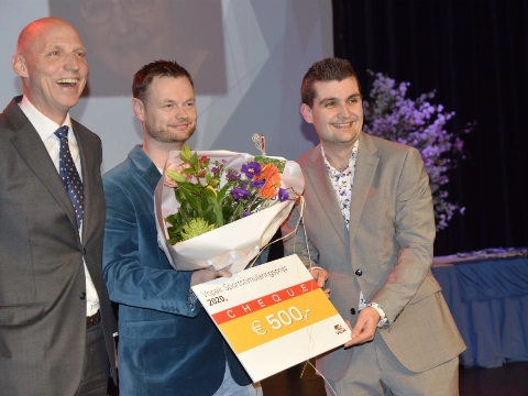 Huldiging en prijs van 500 euro voor tafeltennissers TOG