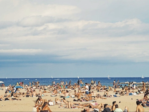 Kom niet naar het strand!