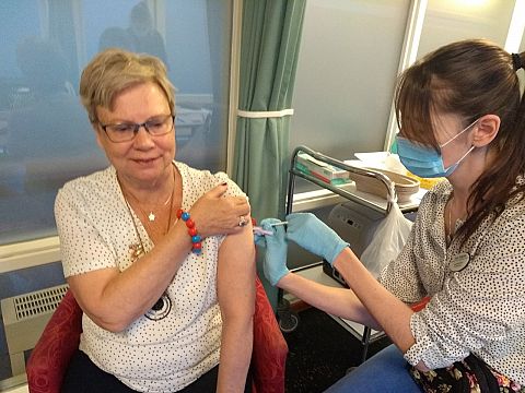 Argos Zorggroep gestart met coronavaccinatie verpleeghuisbewoners