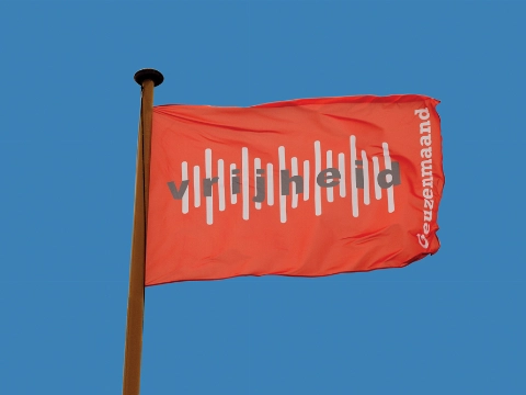 Geuzenvlag wappert in Maassluis