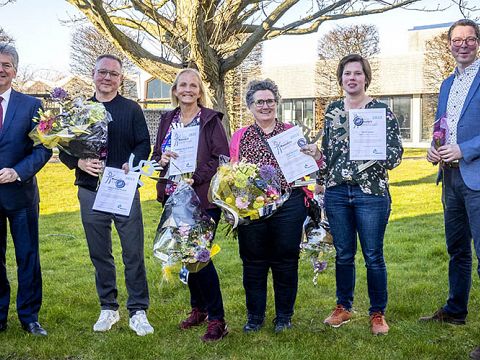 Onderwijsprijs Maassluis uitgereikt aan vier prijswinnaars