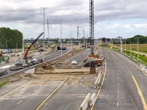 Bijna klaar: stukje snelweg erbij langs de A20