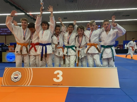 Judoteam -12 Mahorokan derde van Nederland