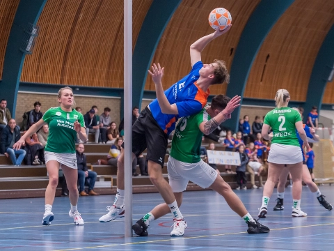 Selectie c.k.c. Maassluis pakt drie punten tegen Tjoba